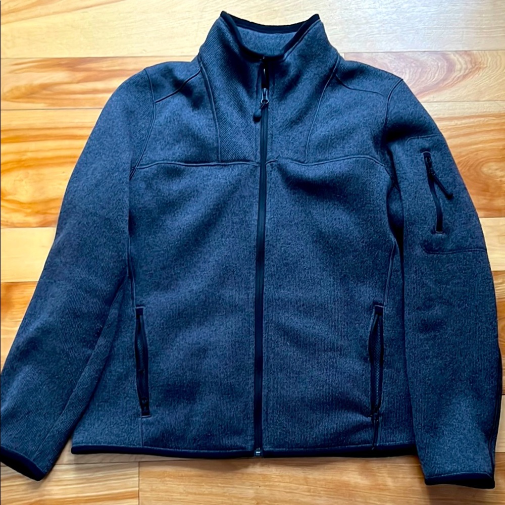 TNA boxy sweater fleece. Full zip. Gray. Never worn but tried on